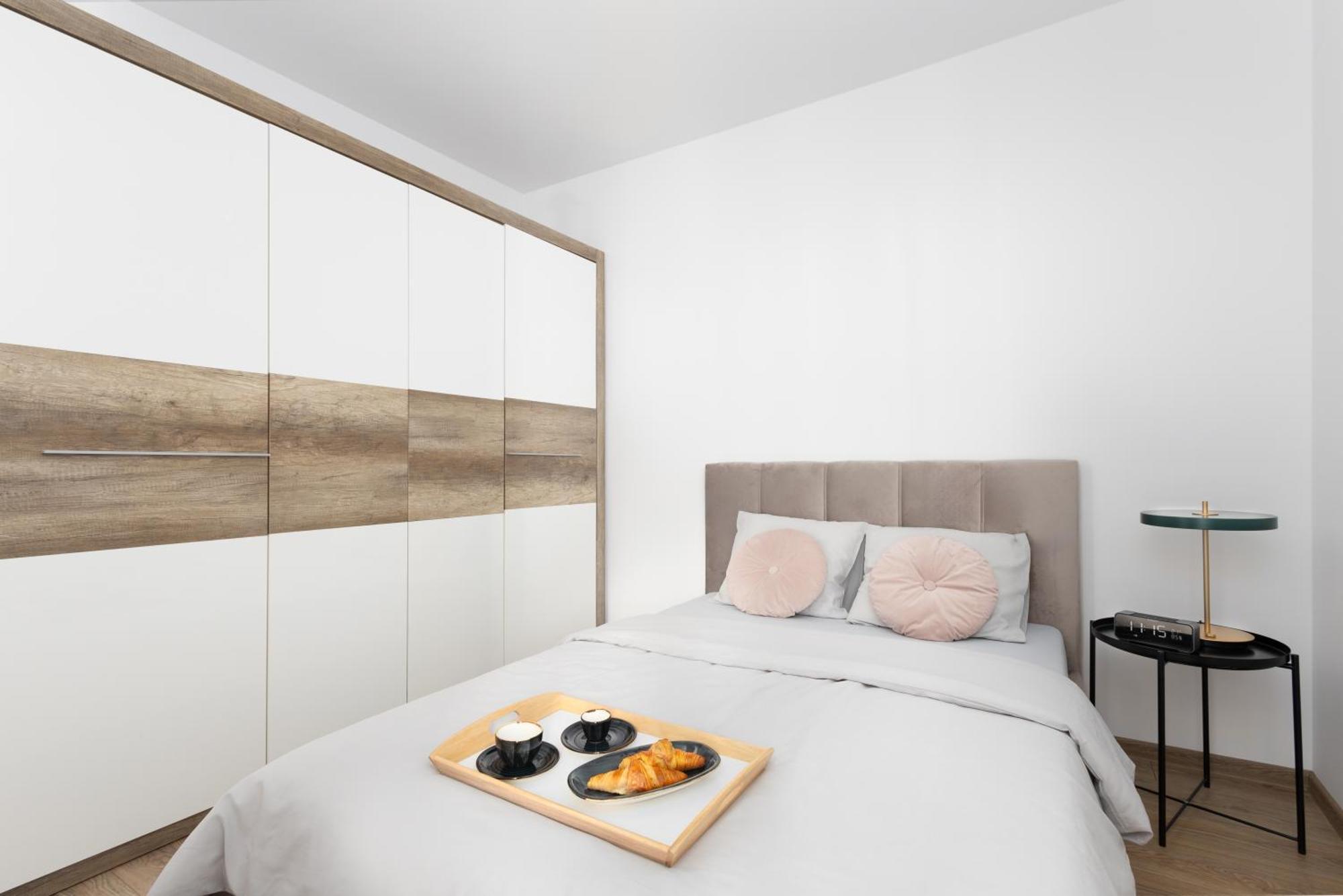 Apartament Goclawska Swps Pge Narodowy Dworzec Wschodni Soho Factory Varsó Kültér fotó